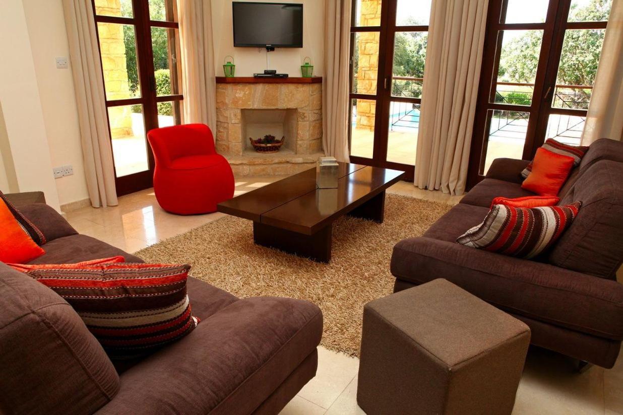 Aphrodite Hills Superior Superior 0066 Air Conditioning 3 Bedrooms Pafos