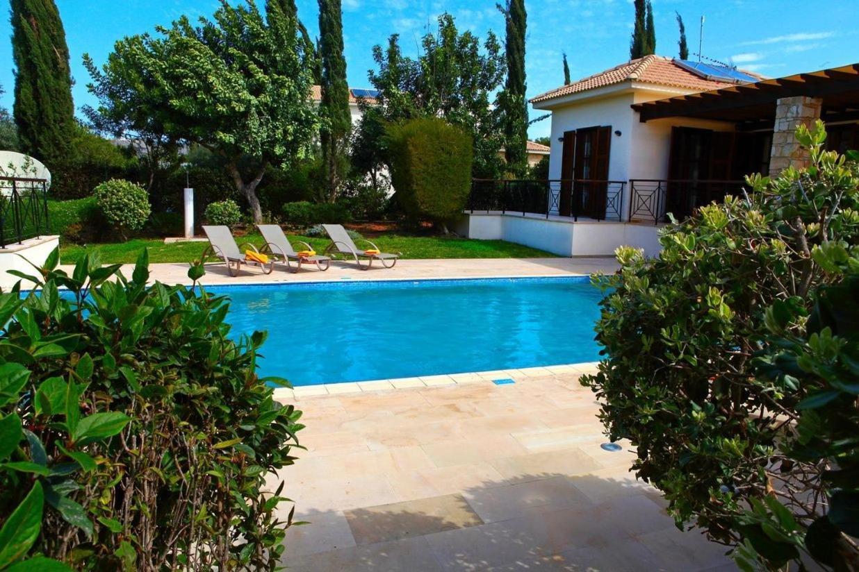 Villa Aphrodite Hills Superior Superior 0066 Air Conditioning 3 Bedrooms Paphos